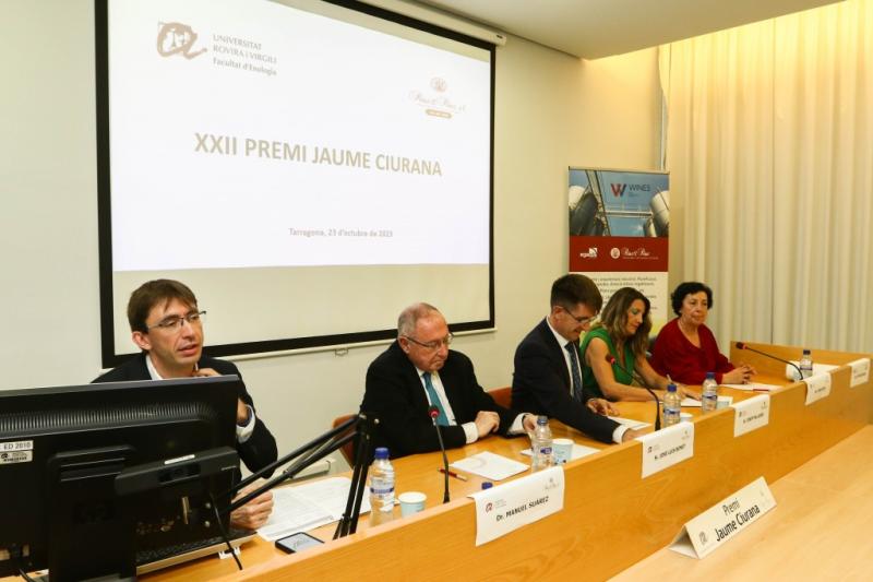 El jurado de la 22a edición del Premio Jaume Ciurana de Enología.